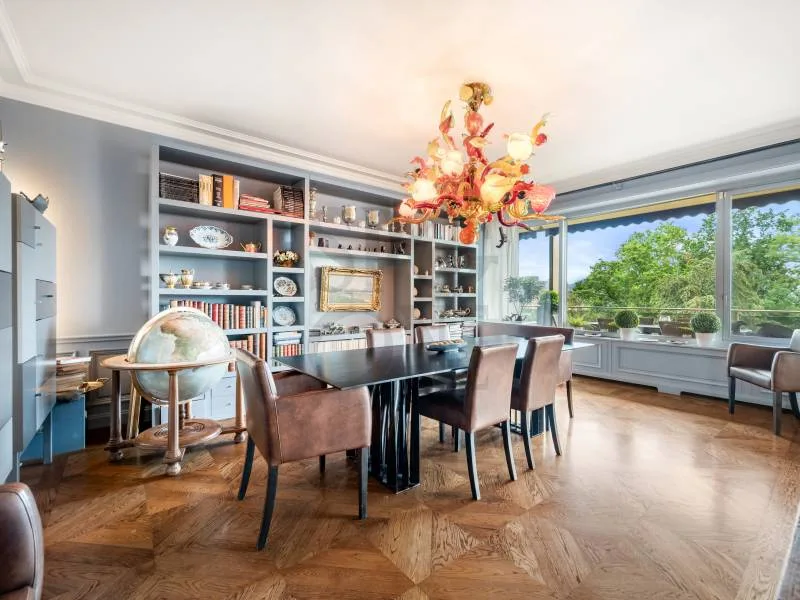 Appartement mit Seeblick und privatem Pool