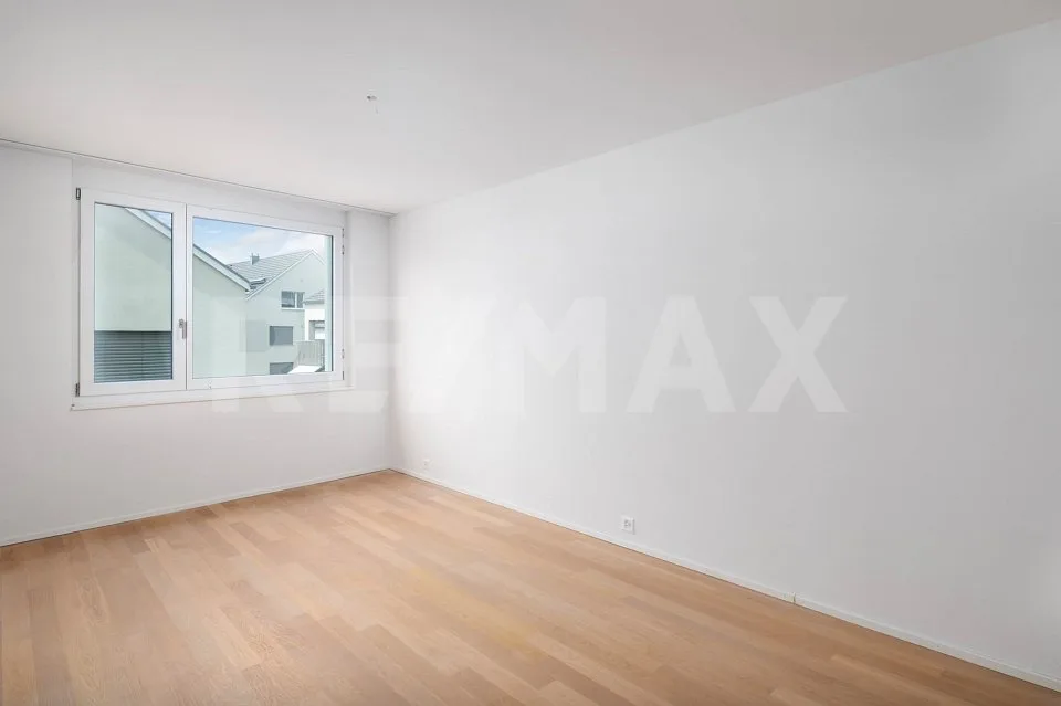 Two sunny sides, one home - Your new 4.5-room apartment in Fahrwangen