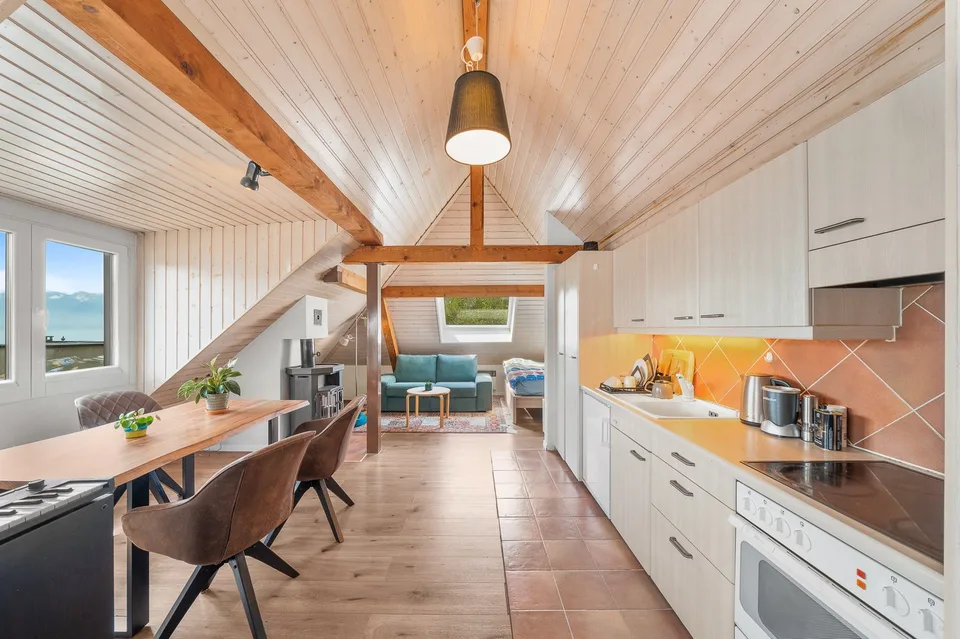 Schönes Einfamilienhaus + unabhängiges Studio - idealer Standort in der Nähe der Innenstadt