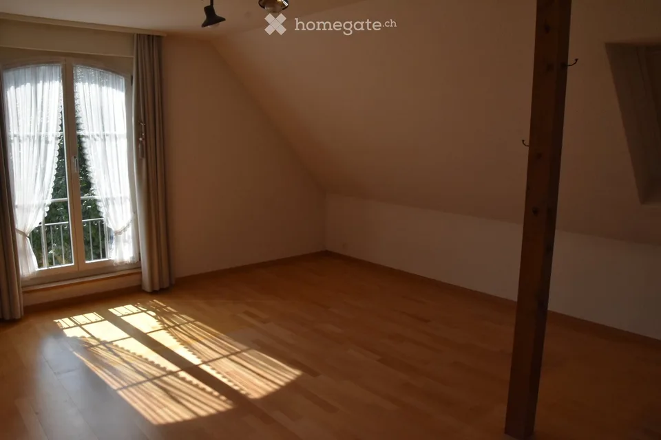 Charming semi-detached single-family house in Spiegel b. Bern – 6.5 rooms with garden and balcony