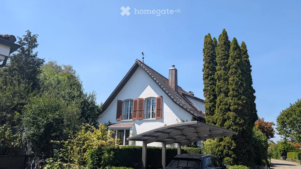 Charming semi-detached single-family house in Spiegel b. Bern – 6.5 rooms with garden and balcony