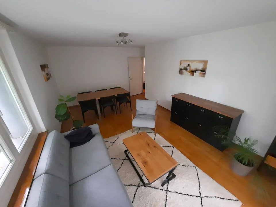 Central living in the heart of Zurich city on the sunny Sihlberg