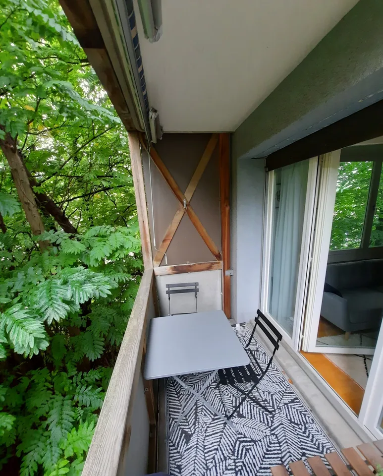 Central living in the heart of Zurich city on the sunny Sihlberg
