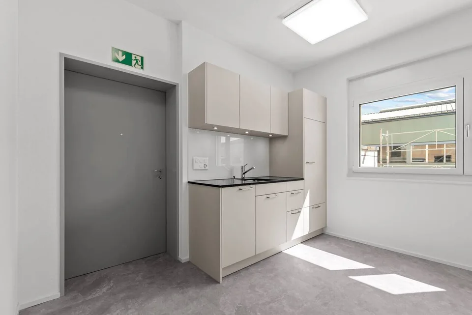 First-time rental - Exclusive 3-room office