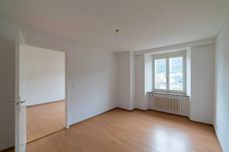 Charmant et très lumineux appartement de 3 chambres avec hall/cuisine et salle de bain