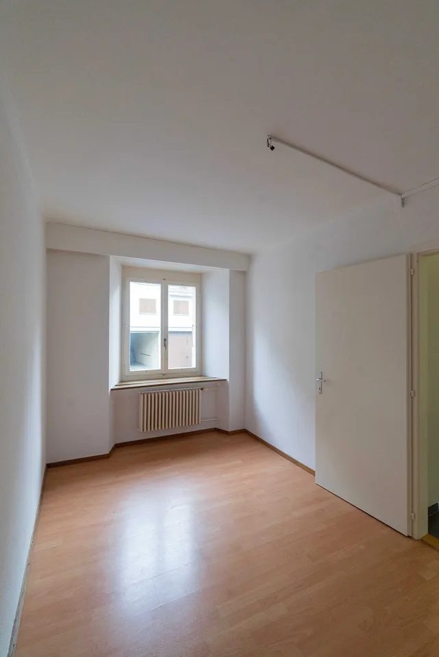 Charmant et très lumineux appartement de 3 chambres avec hall/cuisine et salle de bain