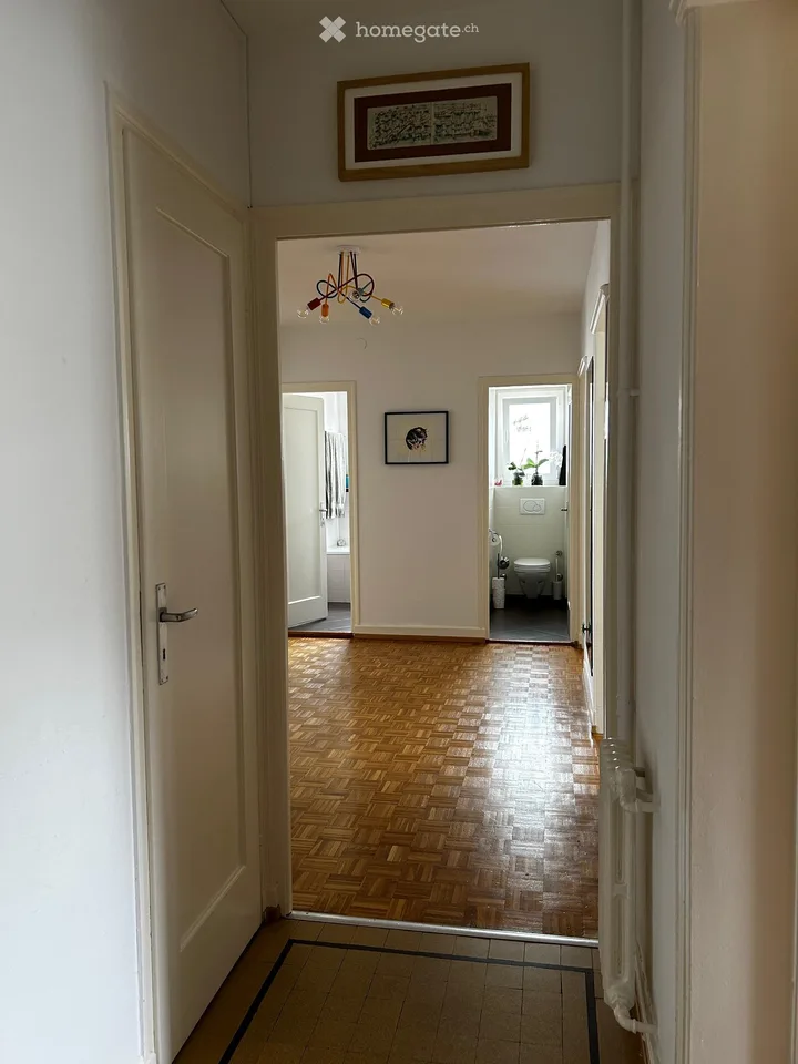 4-Room Apartment with Balcony in the Heart of Lausanne (Sous Gare)