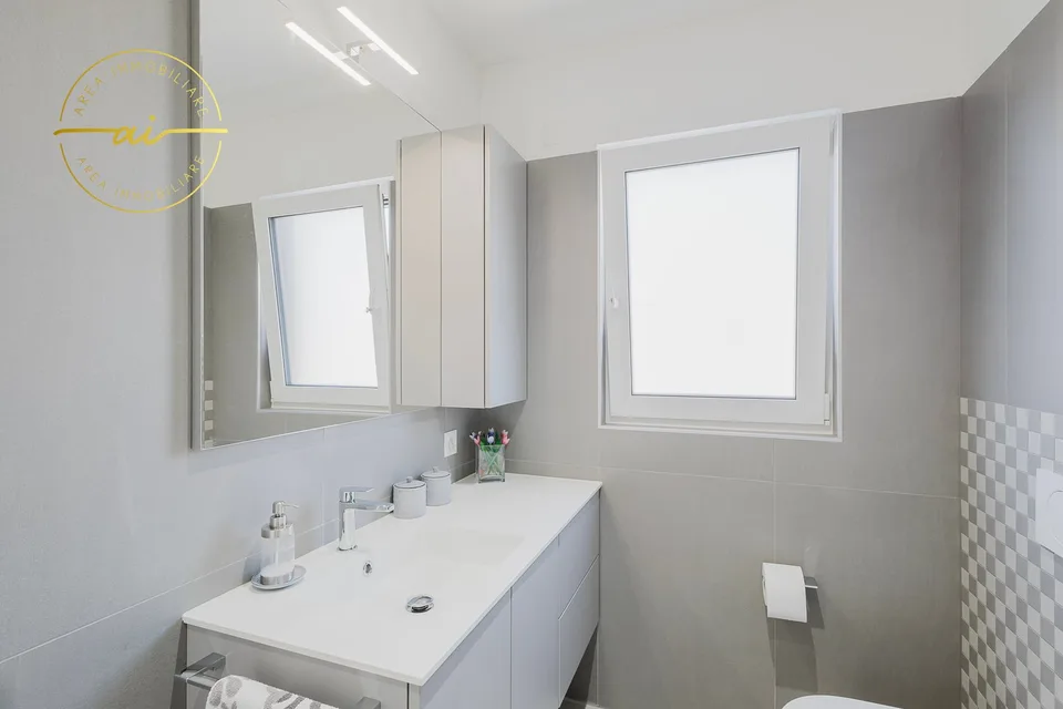 Villa moderne unifamiliale avec jardin à Ligornetto