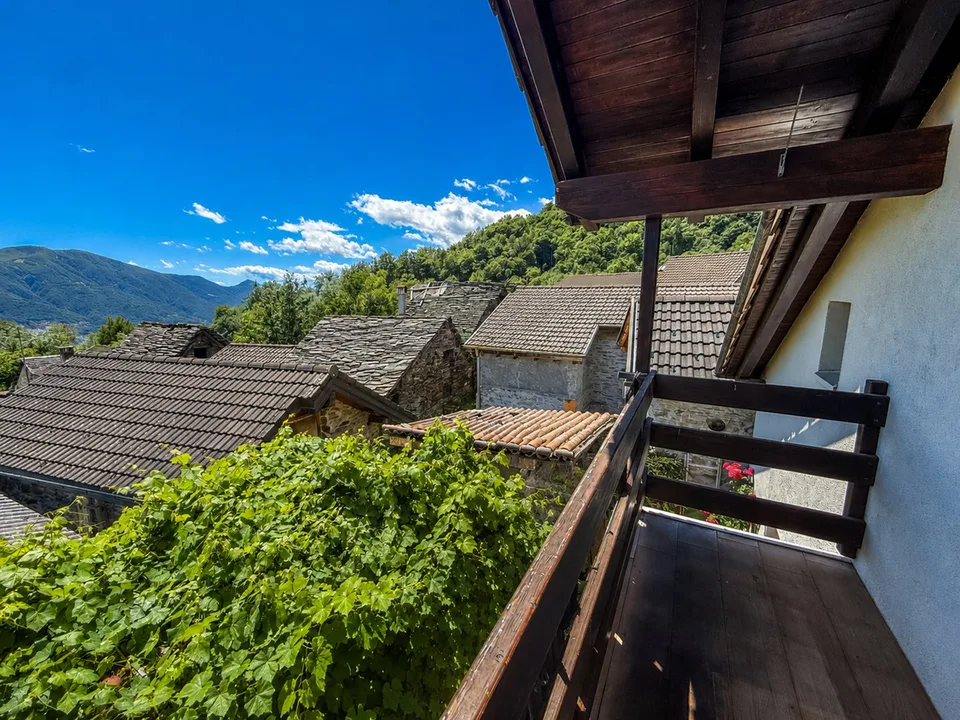 Zweitwohnsitz - Charmantes typisches Tessiner Haus/Rustico