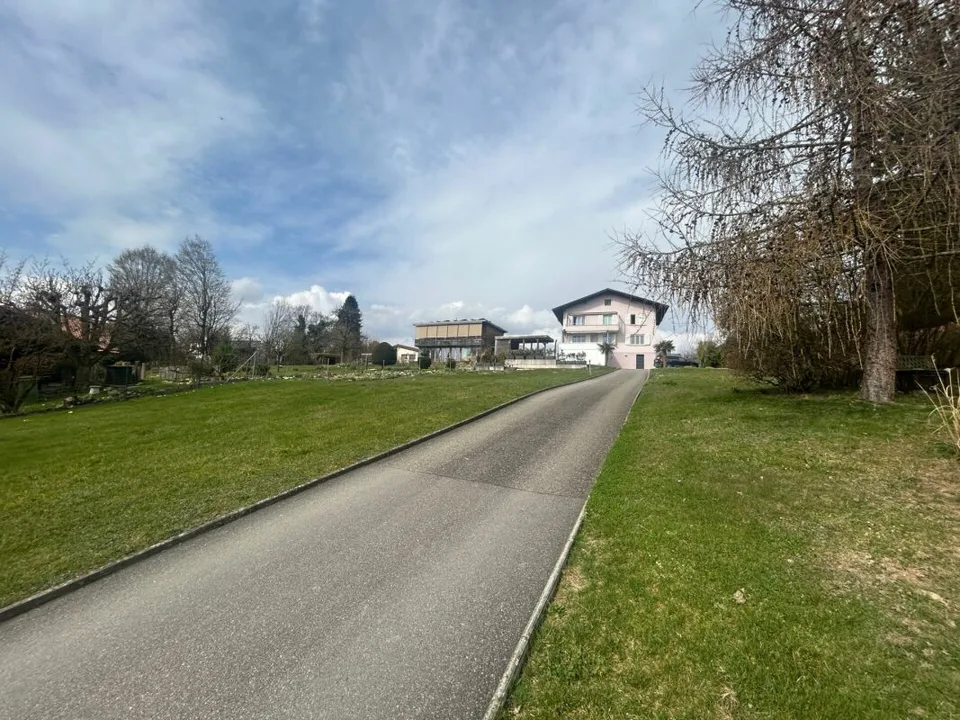Maison de famille luxueuse dans un emplacement très demandé sur l'Aare