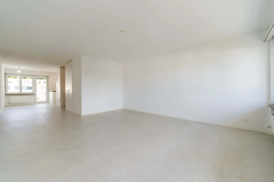 Charmant appartement 3.5 pièces avec balcon et belle vue à Baden