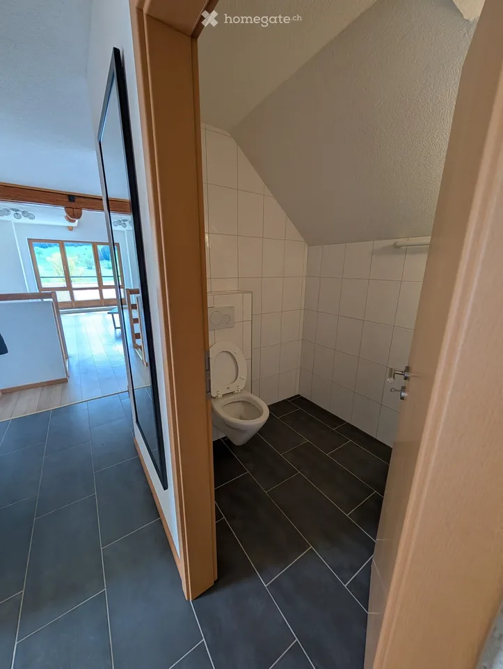 Zimmer möbliert 800 CH