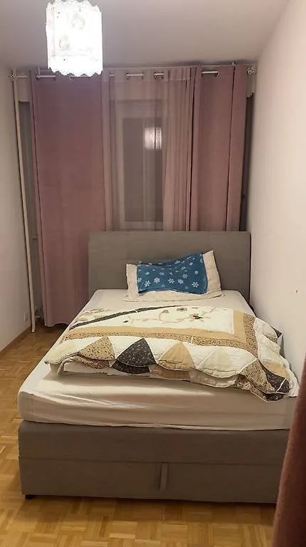 Zimmer zur Miete in Grand-Lancy (nahe Carouge) Tram 15