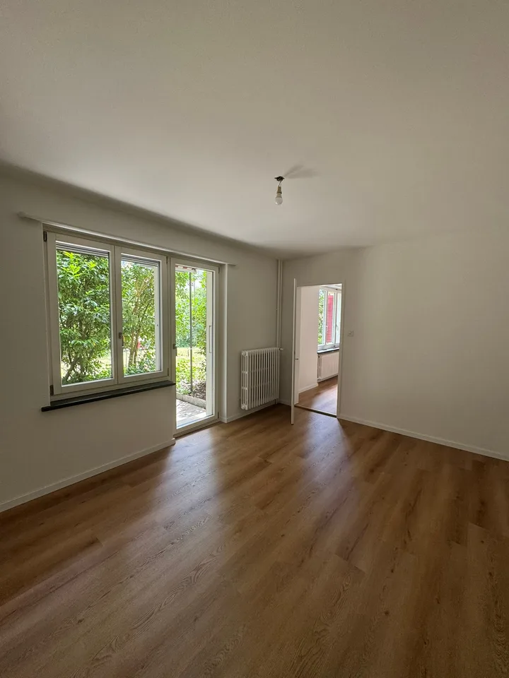 Gemütliche 2-Zimmerwohnung mit eigenem Gartensitzplatz.