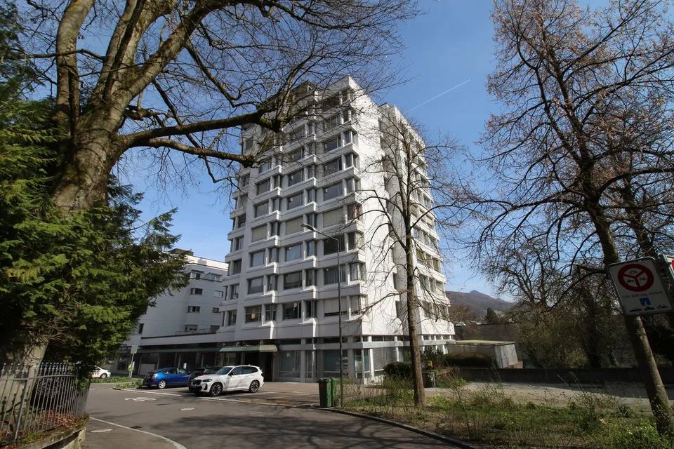 Einstellplatz an zentraler Lage zum Vermieten