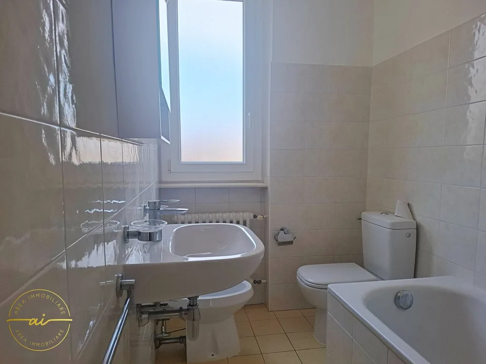 Appartement 3,5 pièces avec double balcon à Chiasso