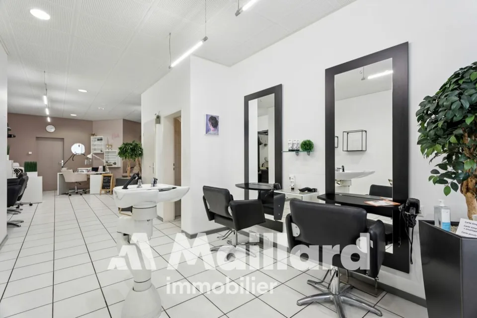 Locale commerciale a Bussigny