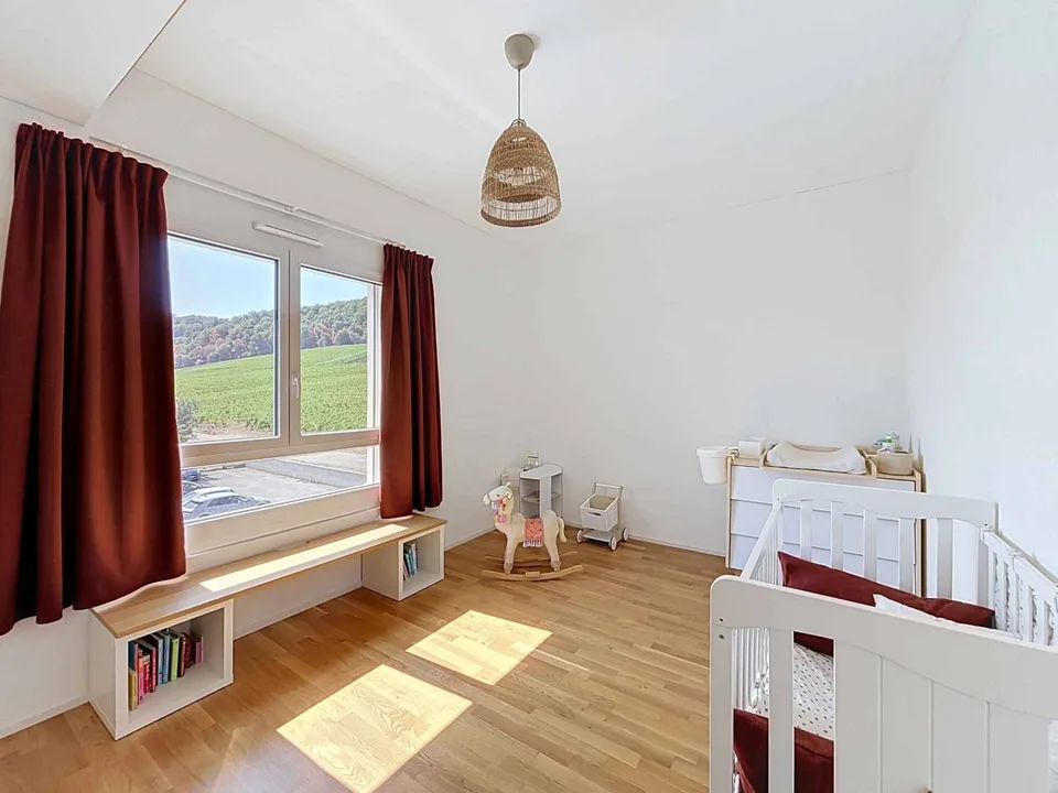 Attic apartment with 4.5 rooms between light and serenity