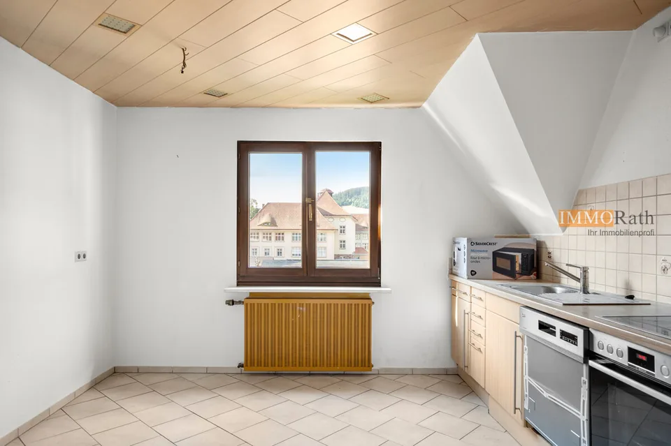 IMMORath.de - Mehrfamilienhaus mit viel Potential