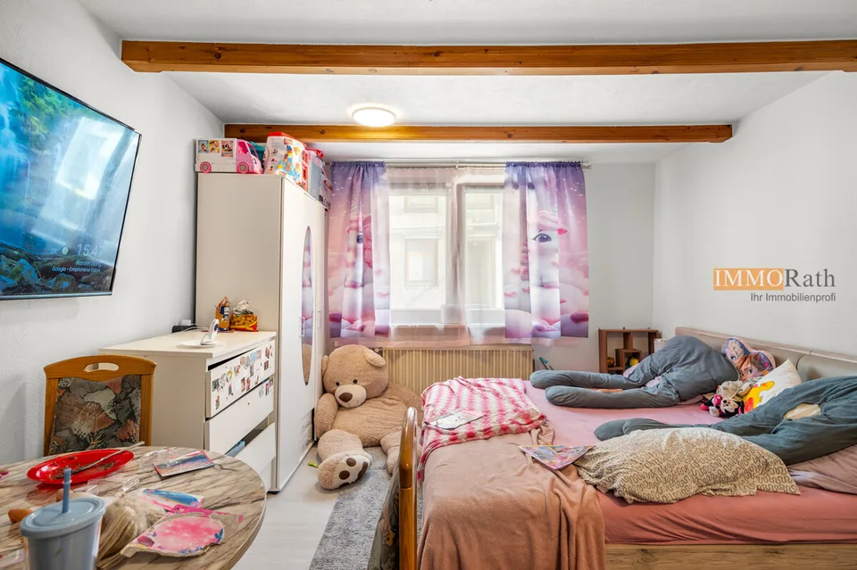 IMMORath.de - Mehrfamilienhaus mit viel Potential