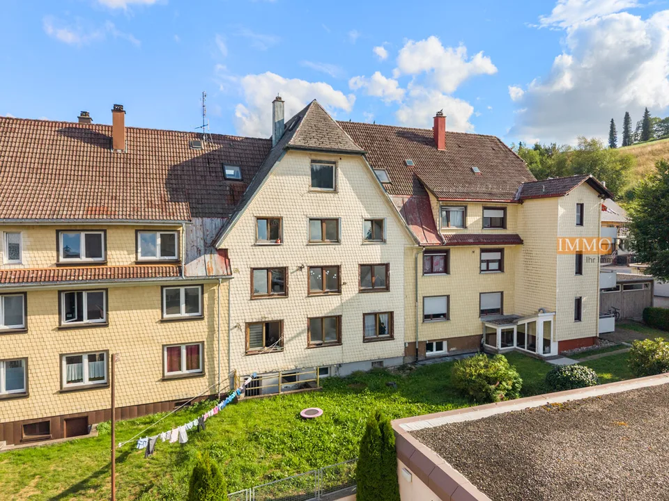 IMMORath.de - Mehrfamilienhaus mit viel Potential