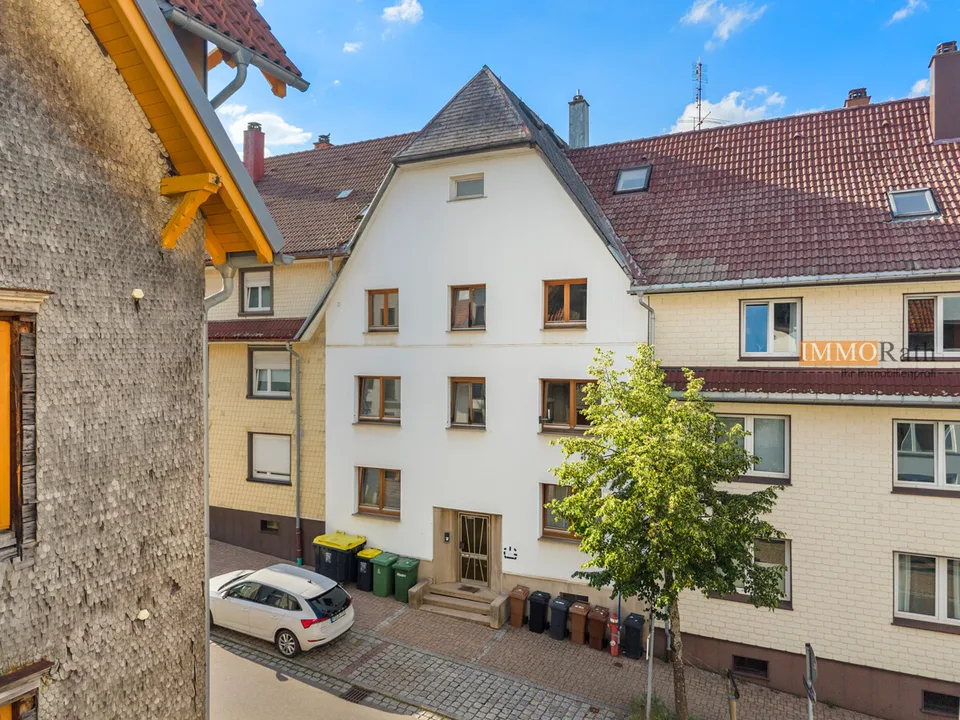 IMMORath.de - Mehrfamilienhaus mit viel Potential