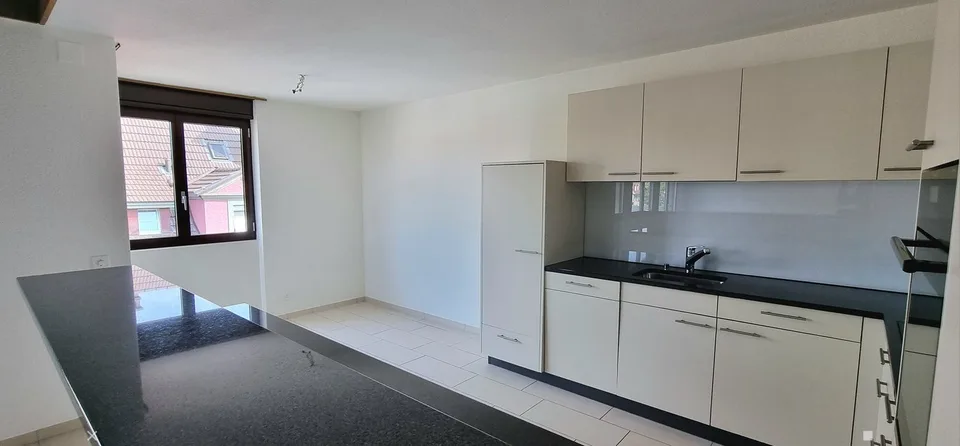 Grosszügige 4.5-Zimmer-Wohnung mit Balkon