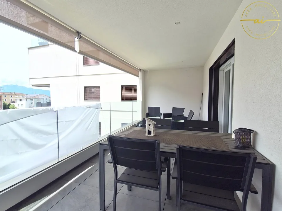 MODERNO APPARTAMENTO DI 3.5 LOCALI CON AMPIA TERRAZZA A GIUBIASCO