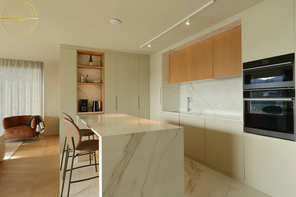 APPARTEMENT DE 3.5 PIÈCES DE DESIGN RAFFINÉ AVEC FINITIONS DE LUXE