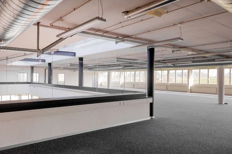 Grosszügige Bürofläche in Cham – 540 m² flexibel erweiterbar