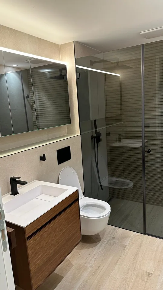 Last available 3.5-room apartment - Modern living with a view of the green