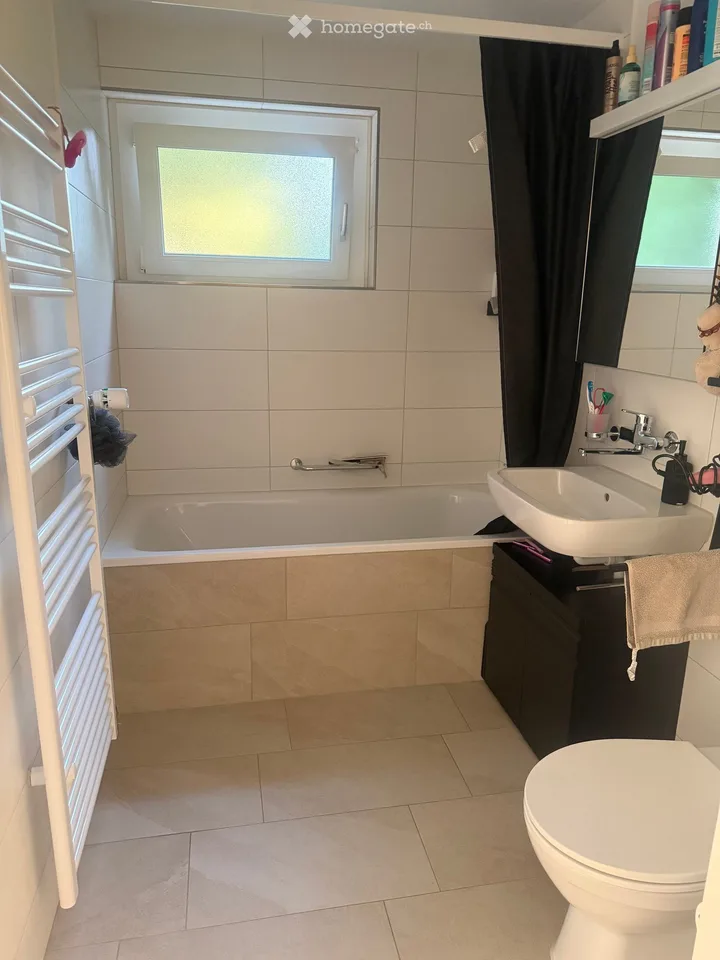 Appartement lumineux 2.5 pièces avec espace de jardin privé