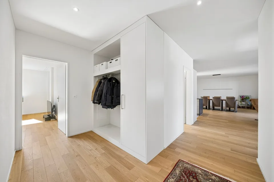 Appartamento 4.5 locali luminoso con due logge a Romanshorn in vendita