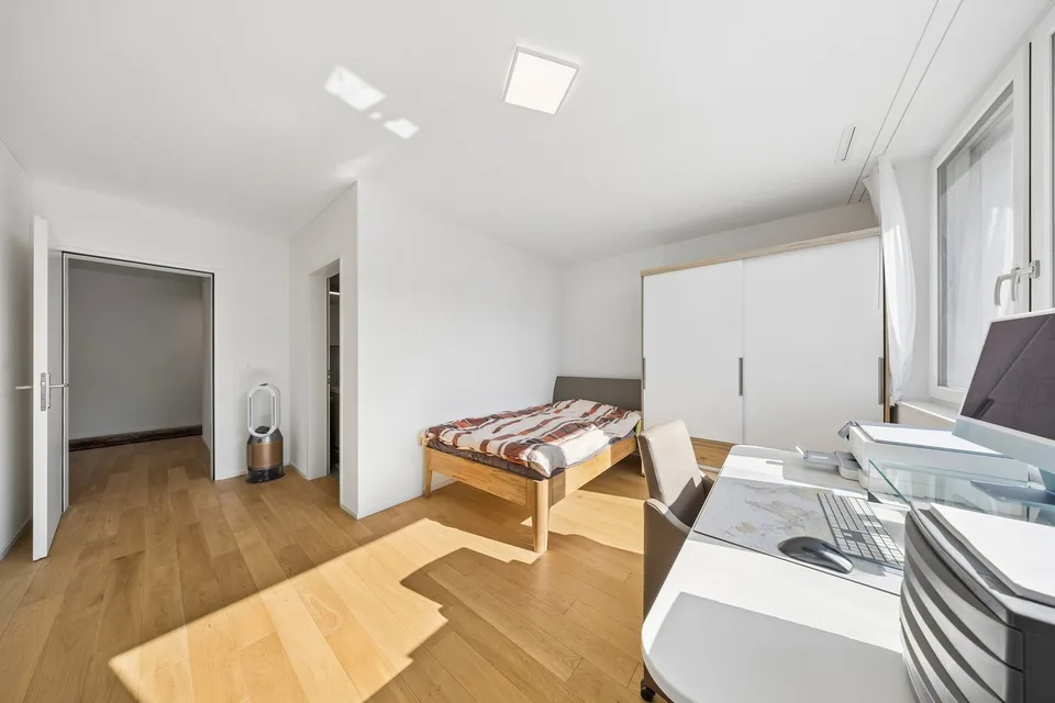 Appartamento 4.5 locali luminoso con due logge a Romanshorn in vendita
