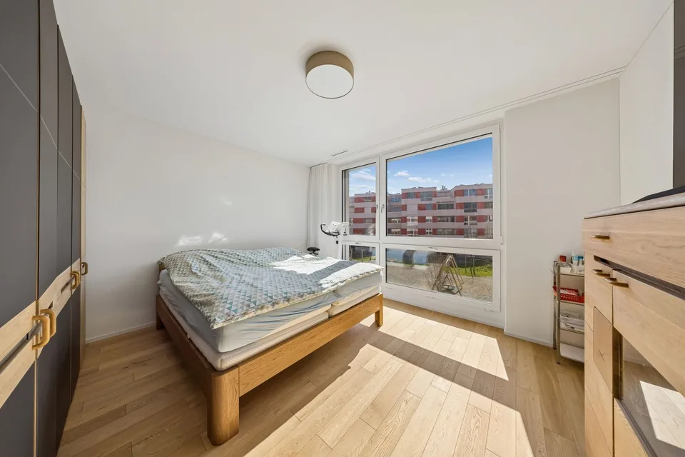 Appartamento 4.5 locali luminoso con due logge a Romanshorn in vendita