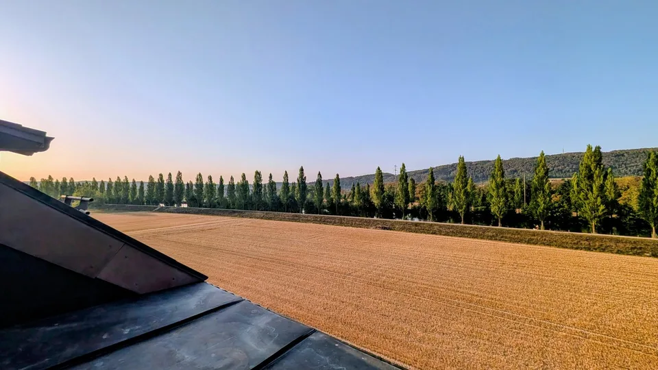 Espacieux, lumineux, avec une vue magnifique