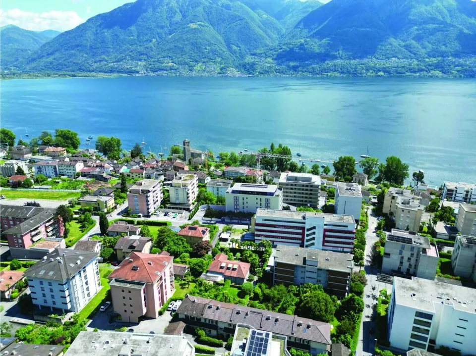 Moderne 3.5-Zi.-Wohnung mit grosszügiger Terrasse und Seesicht