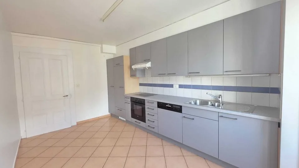 JOLI LOGEMENT RAFRAICHI ET LUMINEUX