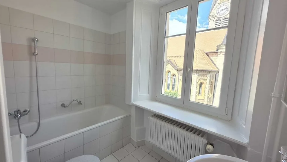 JOLI LOGEMENT RAFRAICHI ET LUMINEUX