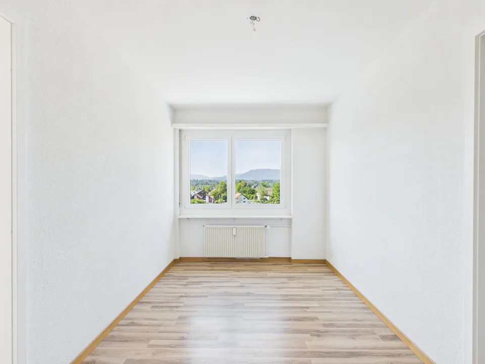 Appartement lumineux 4.5 pièces avec balcon ensoleillé à Aarwangen – disponible immédiatement !