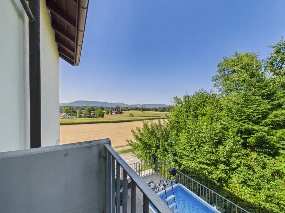 Appartement lumineux 4.5 pièces avec balcon ensoleillé à Aarwangen – disponible immédiatement !