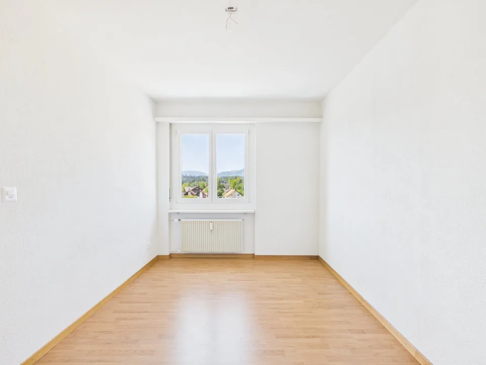 Appartement lumineux 4.5 pièces avec balcon ensoleillé à Aarwangen – disponible immédiatement !