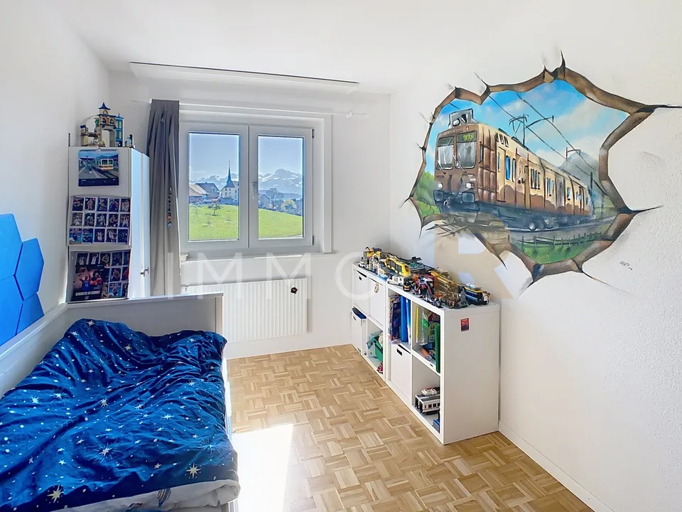Prächtiges 3.5-Zimmer-Wohnung komplett renoviert