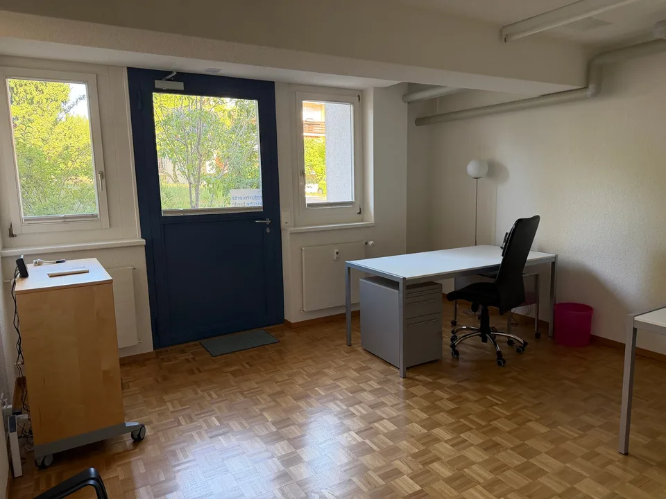 Charmantes Gewerbelokal / Büro in Brütten – ca. 20 m²