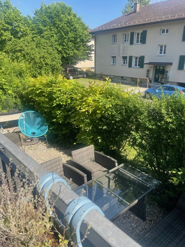 Appartamento soleggiato di 2,5 locali con balcone a Solothurn