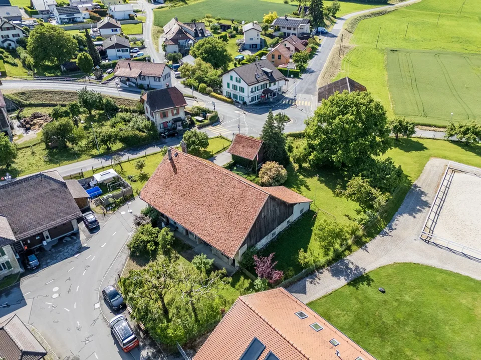 Haus im Dorfstil zum Umbauen