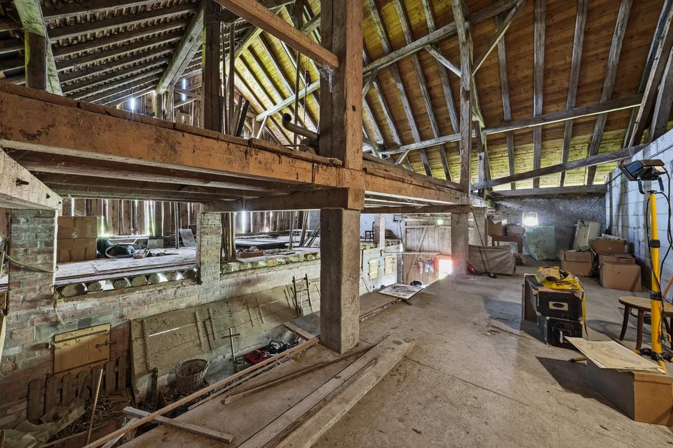 Haus im Dorfstil zum Umbauen