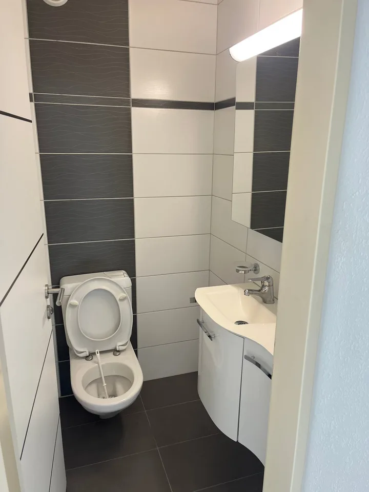 Appartement spacieux 5.5 pièces sur la rue principale à Biberist – disponible immédiatement !