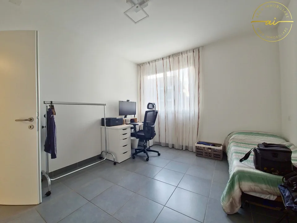 LUMINOSO APPARTAMENTO DI 3.5 LOCALI CON VISTA APERTA A PREGASSONA