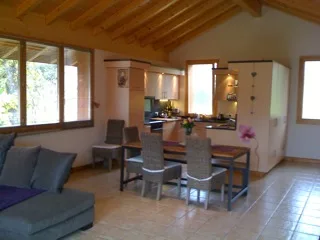 Charming 4-room apartment in Grimisuat – available immediately